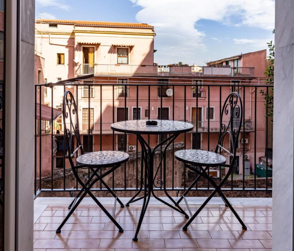 Armony Luxury Suites Catania Luaran gambar